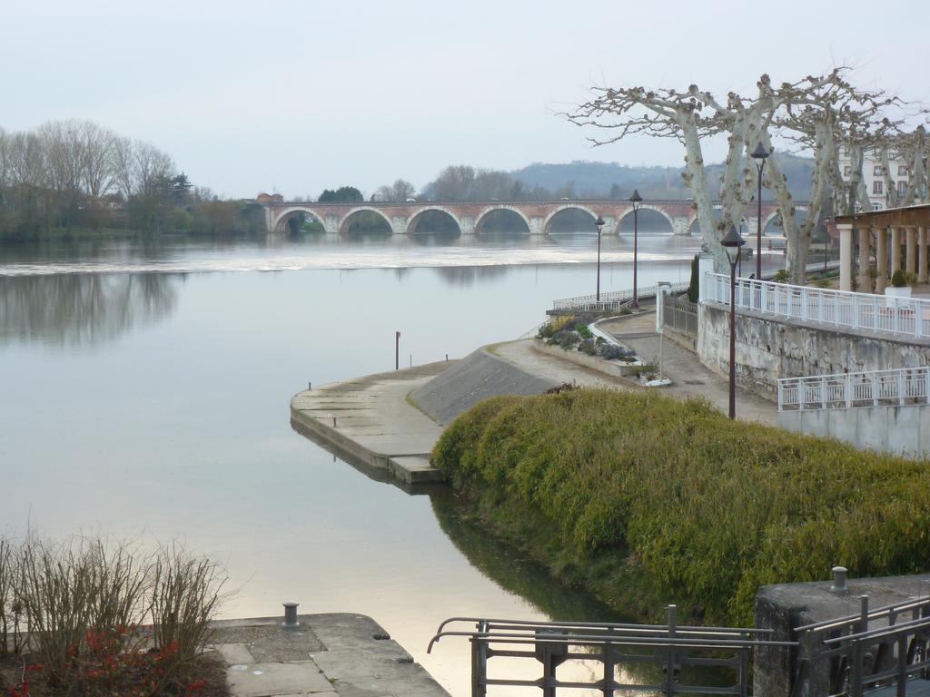 Hotel Le Chapon Fin Moissac Kültér fotó