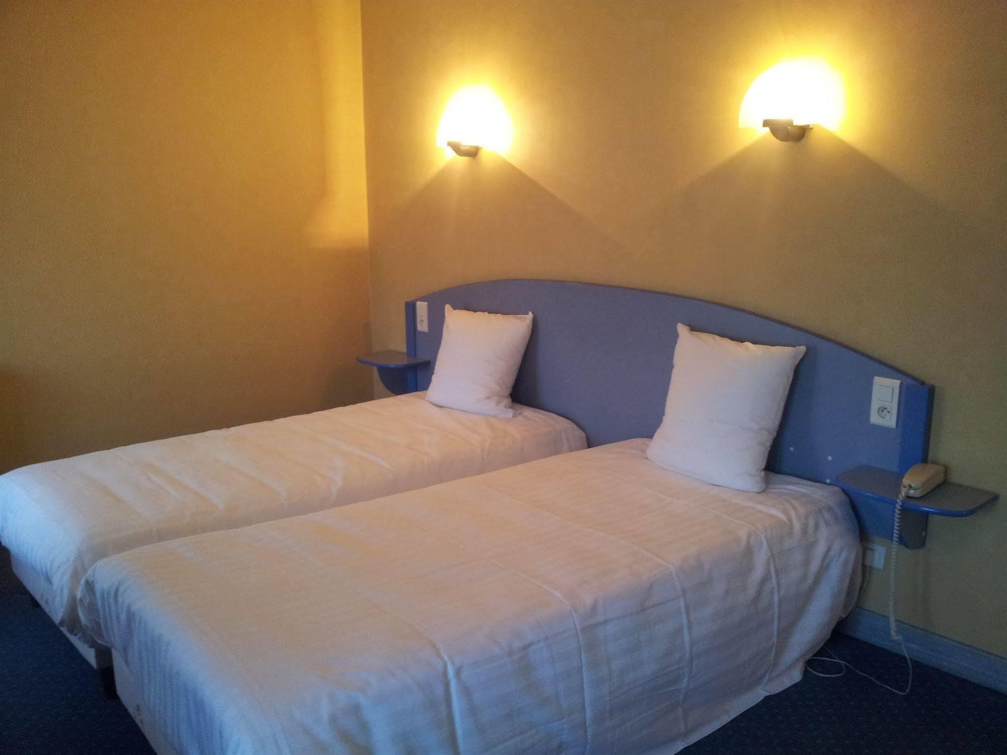 Hotel Le Chapon Fin Moissac Kültér fotó